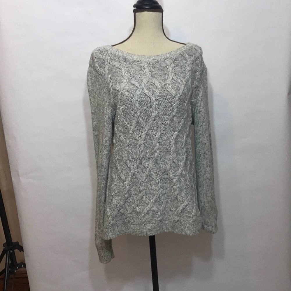 Tommy Hilfiger sweater